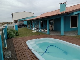 Casa de 3 quartos, no bairro Salinas, em Cidreira | Eu Corretor