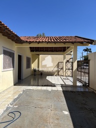 Sobrado de 3 quartos, 142m² no bairro Santa Mônica, em Londrina | Eu Corretor