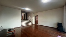 Casa de 3 quartos, 195m² no bairro Santa Mônica, em Belo Horizonte | Eu Corretor