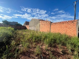 Lote/Terreno de no bairro Parque dos Buritis, em Cacoal | Eu Corretor