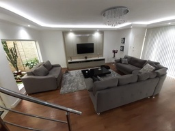 Sobrado de 4 quartos, 250m² no bairro Jardim das Américas, em São Bernardo do Campo | Eu Corretor