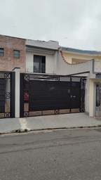 Sobrado de 3 quartos, 173m² no bairro Dos Casa, em São Bernardo do Campo | Eu Corretor