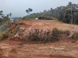 Lote/Terreno de no bairro Albuquerque, em Teresópolis | Eu Corretor