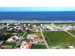Lote/Terreno de no bairro COROADOS, em Guaratuba | Eu Corretor