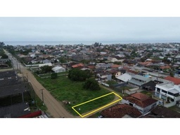 Lote/Terreno de 360m² no bairro Balneário Coroados, em Guaratuba | Eu Corretor