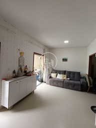 Casa de 2 quartos, no bairro Marabazinho, em São Caetano de Odivelas | Eu Corretor