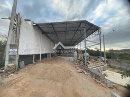 Galpão / Depósito / Armazém no bairro Residencial Villa do Sol, em São José do Rio Pardo | Eu Corretor