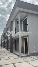 Geminado de 2 quartos, no bairro Jardim Atlântico Oeste (Itaipuaçu), em Maricá | Eu Corretor