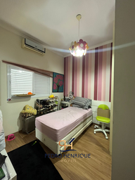 Casa de Condomínio de 3 quartos, 240m² no bairro Loteamento Villa Branca, em Jacareí | Eu Corretor