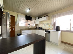 Casa de 5 quartos, no bairro Sagrada Família, em Caxias do Sul | Eu Corretor
