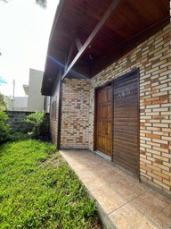 Casa de 2 quartos, no bairro Desvio Rizzo, em Caxias do Sul | Eu Corretor