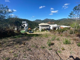 Lote/Terreno de no bairro Albuquerque, em Teresópolis | Eu Corretor