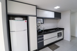 Apartamento de 2 quartos, no bairro Armação do Itapocoroy, em Penha | Eu Corretor