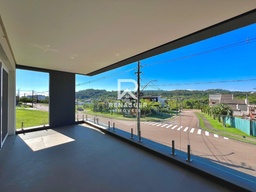 Casa de Condomínio de 4 quartos, 375m² no bairro Vila Nova, em Porto Alegre | Eu Corretor
