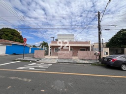 Casa de 4 quartos, no bairro Adrianópolis, em Manaus | Eu Corretor