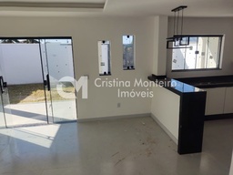 Casa de 3 quartos, no bairro Jardim Atlântico Leste (Itaipuaçu), em Maricá | Eu Corretor