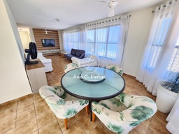 Cobertura de 3 quartos, 200m² no bairro Vila Alzira, em Guarujá | Eu Corretor