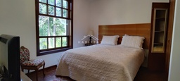 Casa de Condomínio de 5 quartos, 2500m² no bairro Itaipava, em Petrópolis | Eu Corretor