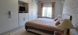 Casa de Condomínio de 5 quartos, 950m² no bairro Nogueira, em Petrópolis | Eu Corretor